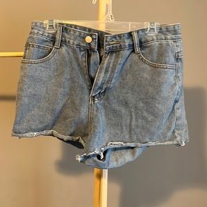 Romwe denim shorts